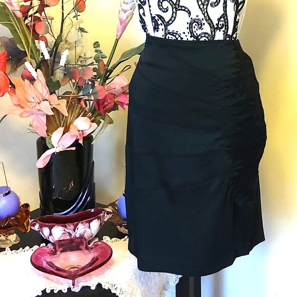 NWOT INFINITIF Well Tailored High-Quality Black Lace Embroidered Lined Skirt 38 - Picture 6 of 9